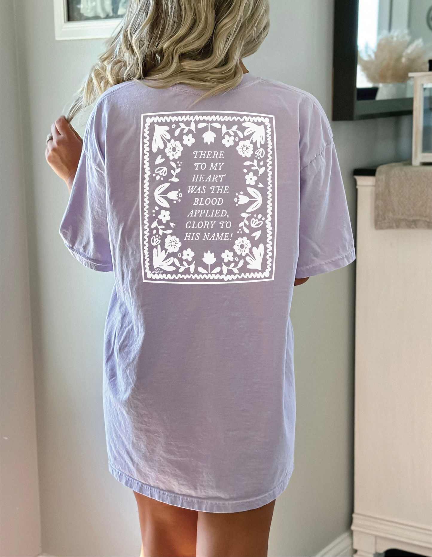 Glory To His Name Christian Easter T-Shirt - Comfort Colors Orchid