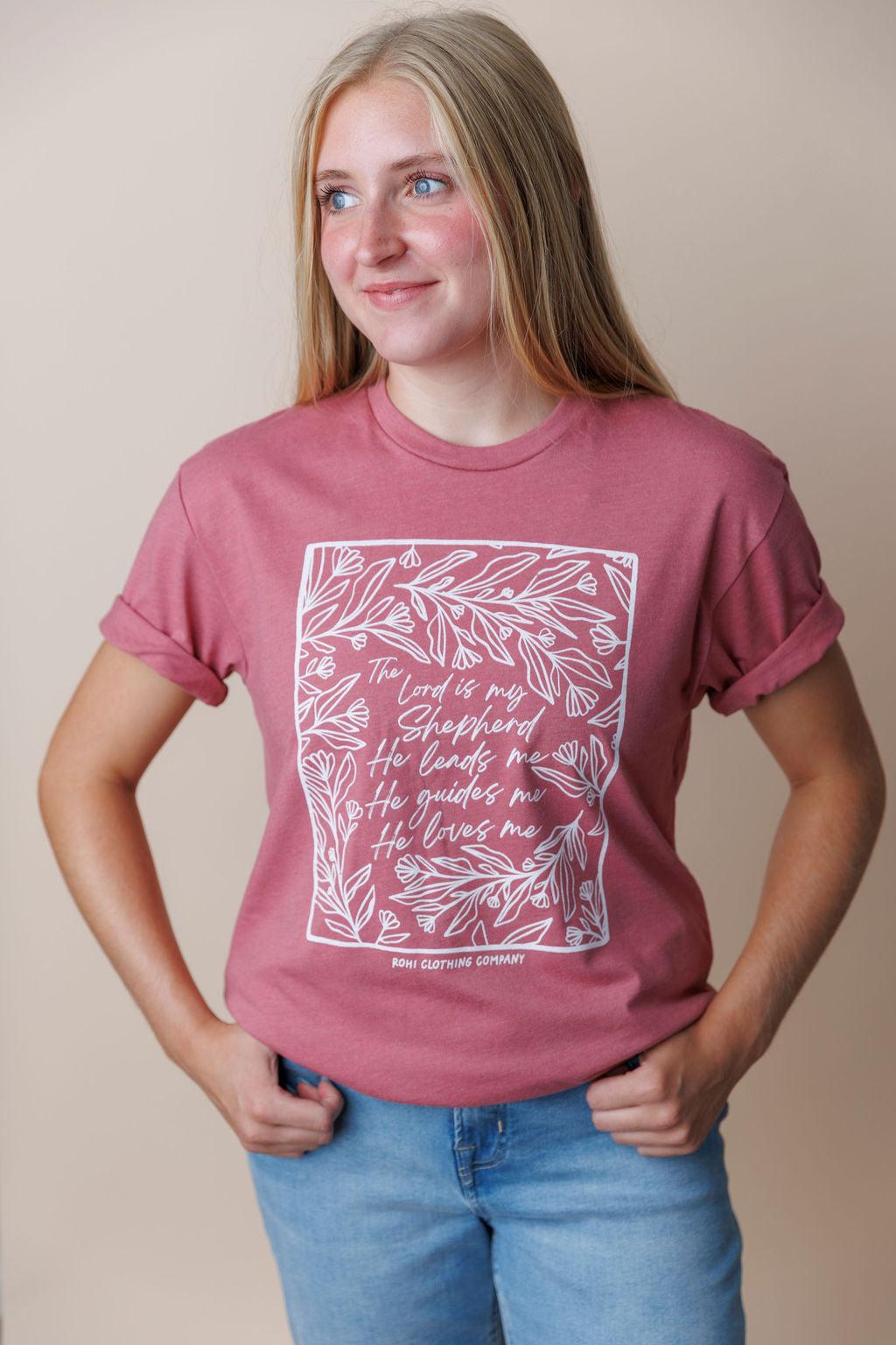 He Leads Me Floral Tee in Heather Mauve